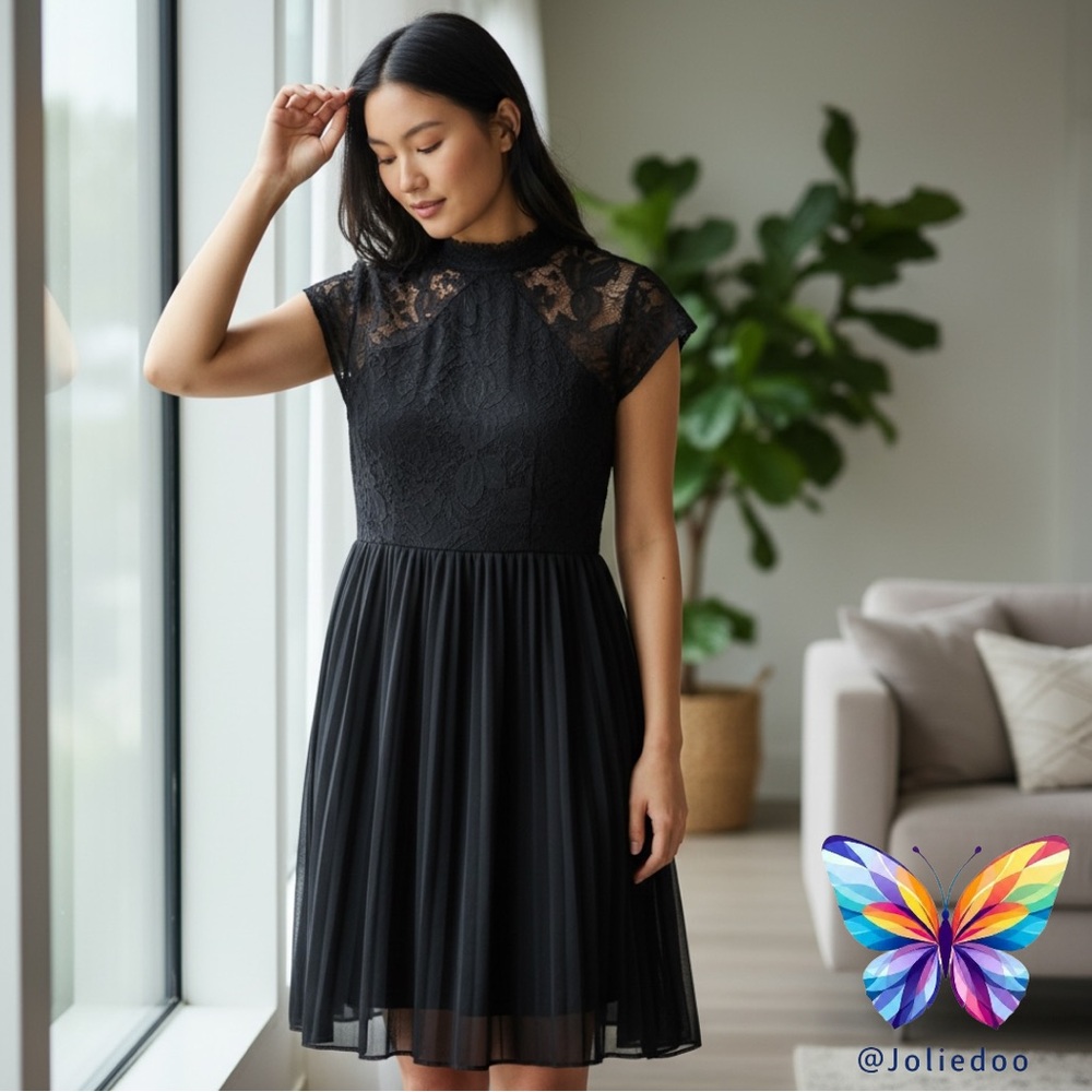 EUC Shein Black lace & pleated dress 1XL